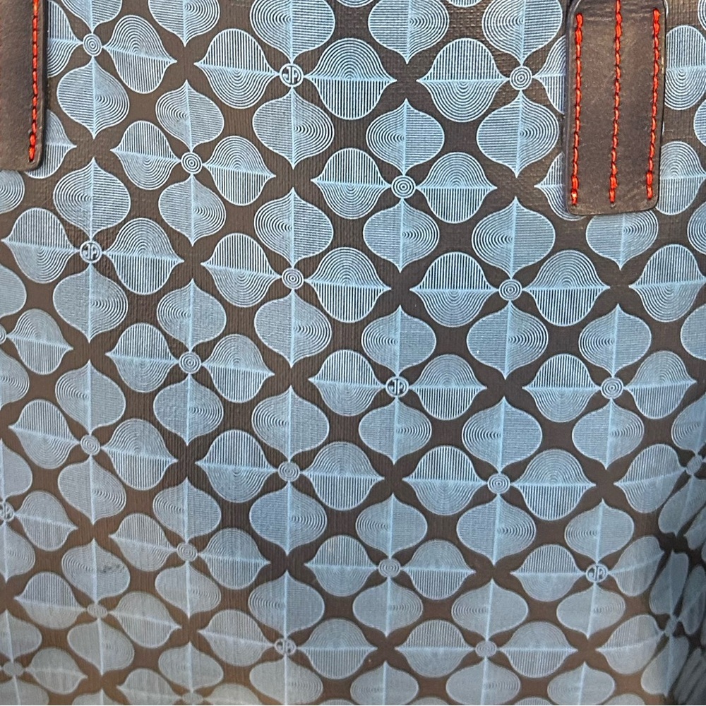 Stylish Blue Patterned Tote Bag - Picture 2 of 10